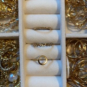 GOLD RINGS SET OF THREE